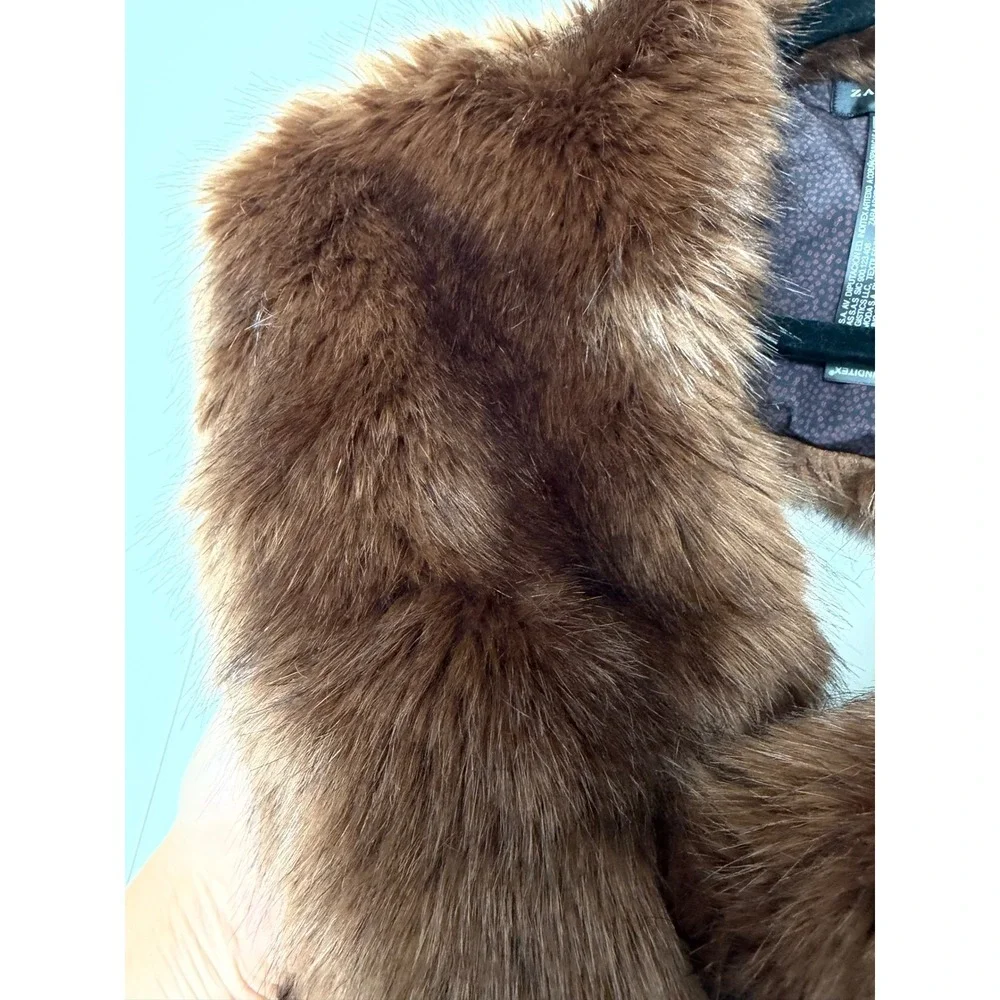 Zara Accessories Brown Faux Fur Scarf‎ Stole Pull Through Wrap One Size